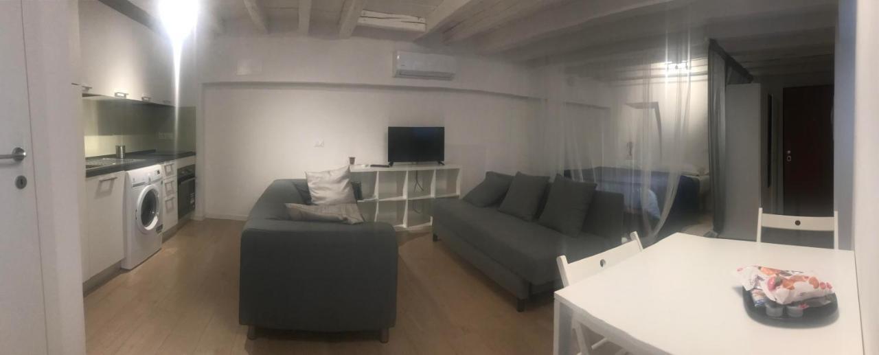 Appartamenti Corridoni Τεργέστη Εξωτερικό φωτογραφία